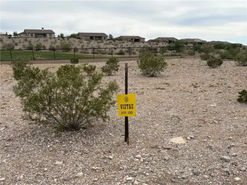 Residential Land in Laughlin Ranch