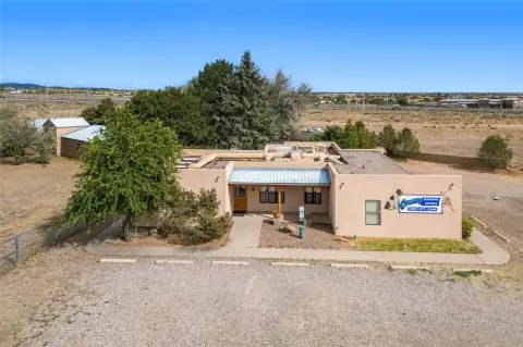 Specialty Property with Kennel Improvements