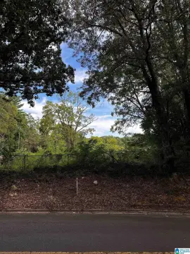 Crestwood North Building Opportunity