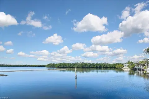 Waterfront Lot Near Coconut Mall