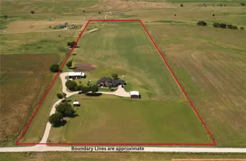 25-Acre Ranch in Gainesville, TX