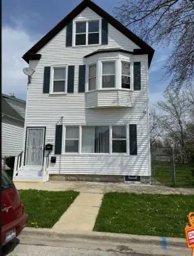 Spacious Multi-Unit Property