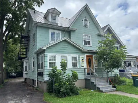 Four-Unit Apartment Building