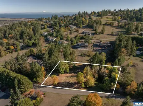 Bell Hill Homesite with Mountain Views