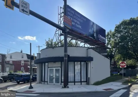 Storefront with Parking Parcel