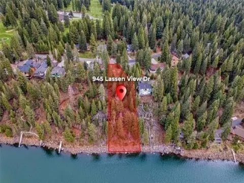 Lake Almanor Waterfront Corner Lot