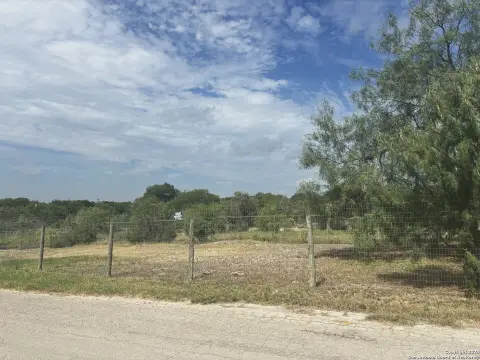 San Antonio Corner Lot Opportunity