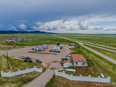 RV Campground With Repair Shop