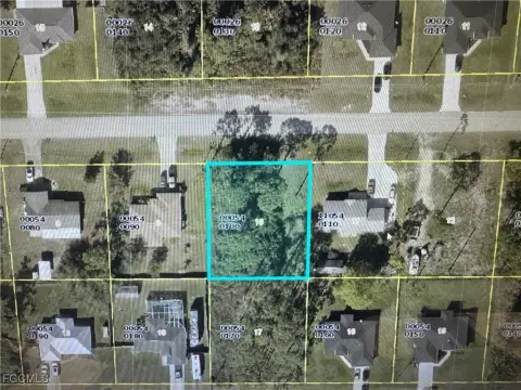 Vacant Lot in Fort Myers