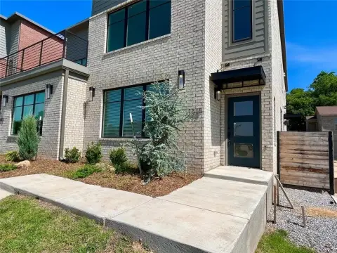 Contemporary Two-Bedroom Home