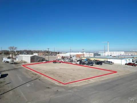 La Junta Commercial Corner Lot