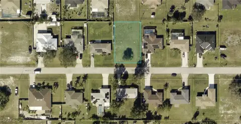 Residential Lot in Cape Coral