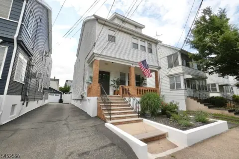 Renovated Duplex with Garage