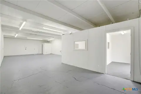 Flex Warehouse With Office