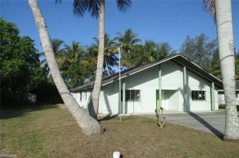 Naples Manor Triplex For Sale