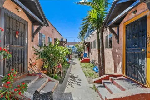 Los Angeles Income Property Opportunity