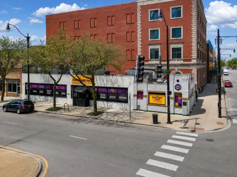 Turnkey Restaurant Space with Hoods