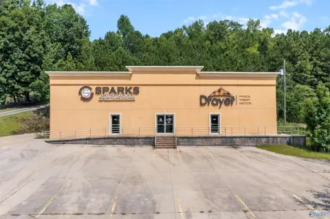 Medical Office Building with Flex Space
