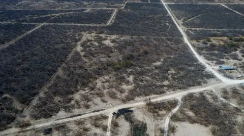 14.40 Acres in Crystal City