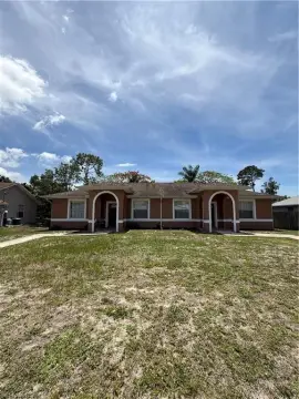 Duplex in Prime Location