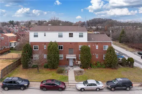 Elevator-Served Apartment Building