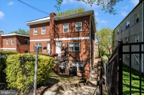 Stabilized Duplex with Upside Potential