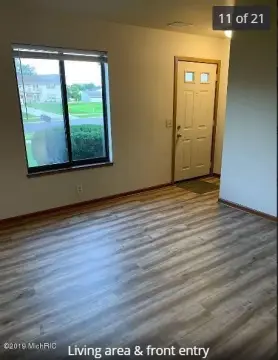 Four-Unit Townhome-Style Quadplex