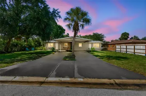 Remodeled Duplex in Bradenton, FL
