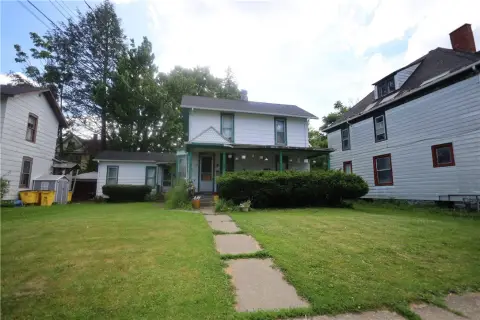 Triplex with Three Distinct Units