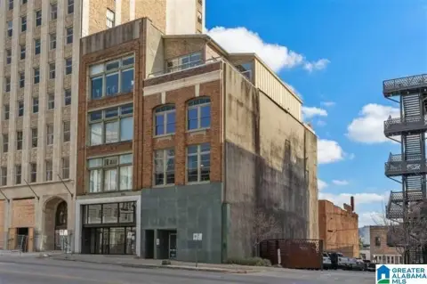 Mixed-Use Commercial Condo Opportunity