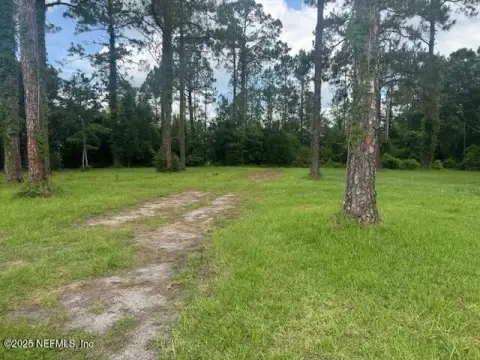 Commercial Land in Baldwin, FL