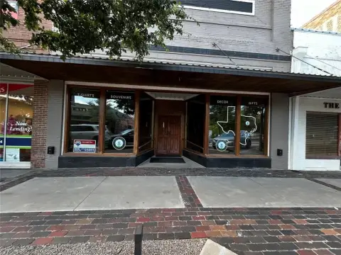 Stunning Storefront with Unique Updates