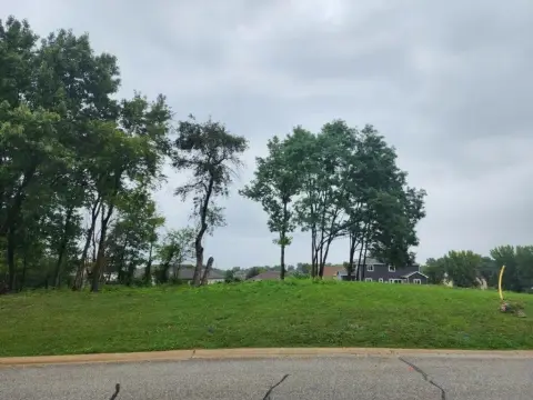 Homesite in Falling Waters Community
