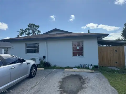 Remodeled Duplex with Back Yard