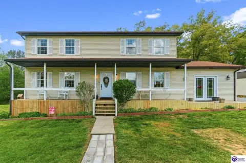 Residential Farm on Spacious Land