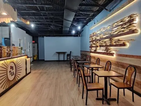 Second-Floor Coffee Shop Space