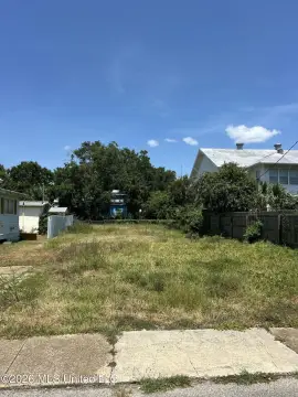 Downtown Commercial Land