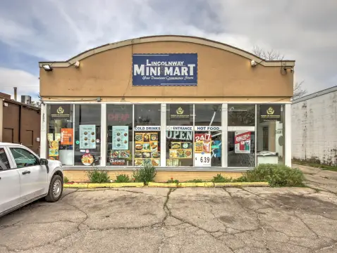 Turn-Key Retail Convenience Store & Kitchen
