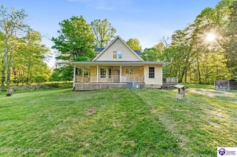 Residential Farm on Scenic Acres