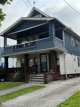 Duplex With Two 2-Bed Units