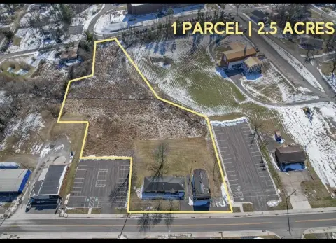 Versatile Commercial Property in Dawson Springs