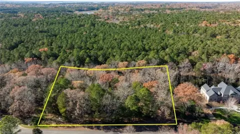 Residential Lot in Vineyards