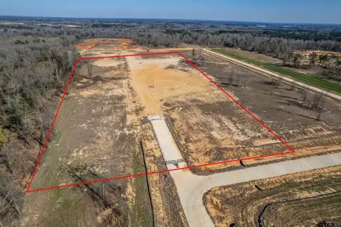 Whitehouse Development Opportunity: 9.9 Acres