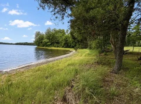 Lakefront Flex Building and Land