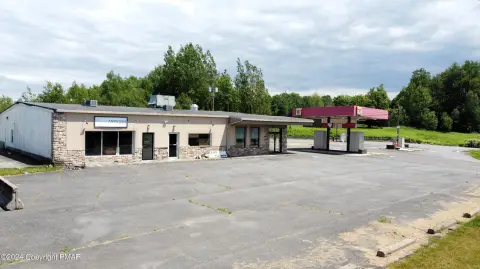 Covington Township Commercial Building For Sale