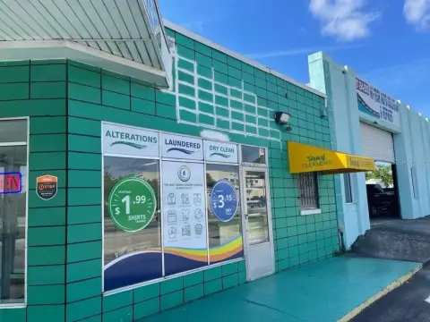 Orlando Retail Dry Cleaner Site