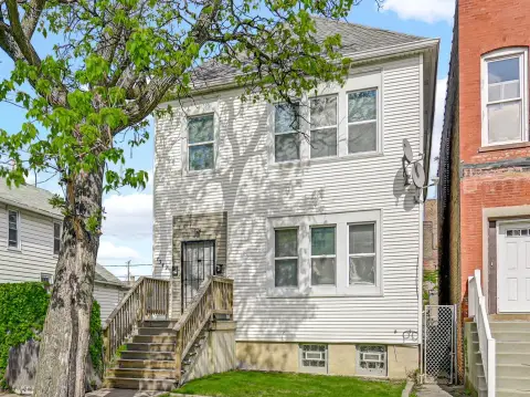 Rehabbed Chicago Two-Flat For Sale