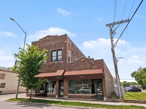 Lyons Mixed-Use Investment Opportunity