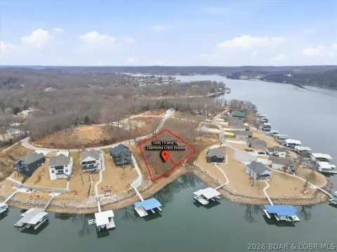 Waterfront Lots in Diamond Crest