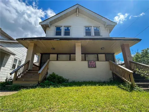 Renovated Side-by-Side Duplex